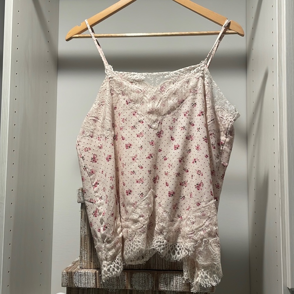 Blush pink decorative tank
